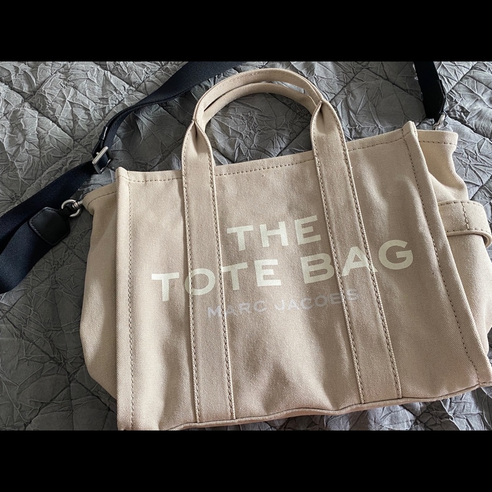 Marc Jacobs Small Traveler Tote
